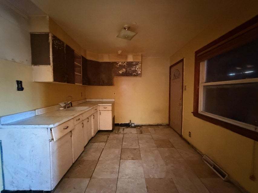 1593 Kenilworth Drive, Calumet City, IL 60409