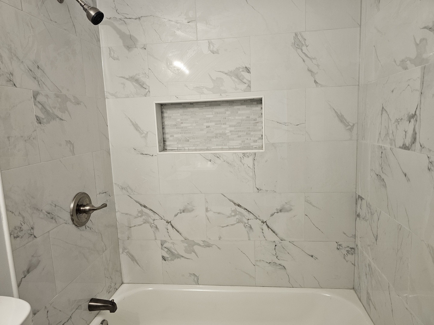 1016 Concord Drive, Bartlett, IL 60103