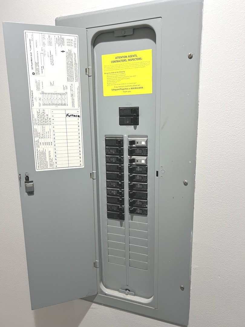 2254 W Arthur Avenue #1051A, Chicago, IL 60645