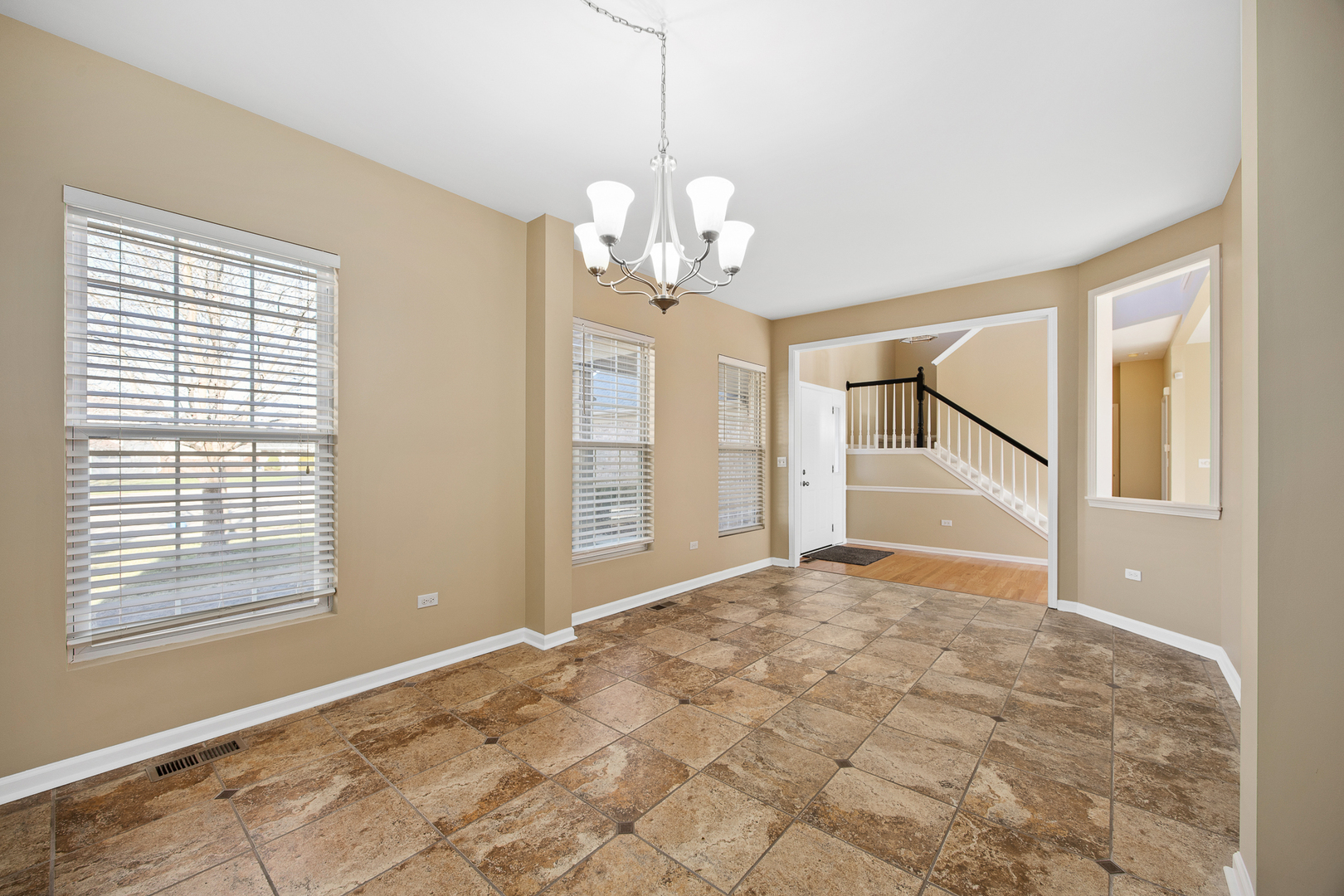 6 CATALPA Court, Bolingbrook, IL 60490