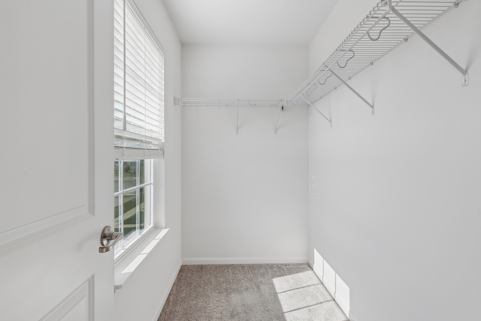 511 Cimmaron Circle, Crystal Lake, IL 60012