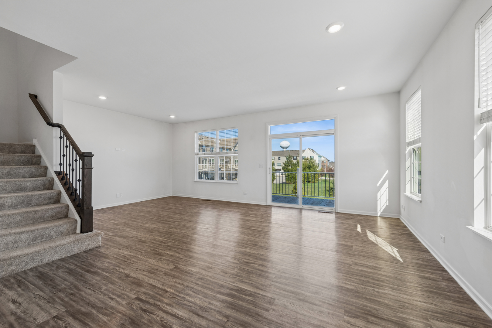 511 Cimmaron Circle, Crystal Lake, IL 60012