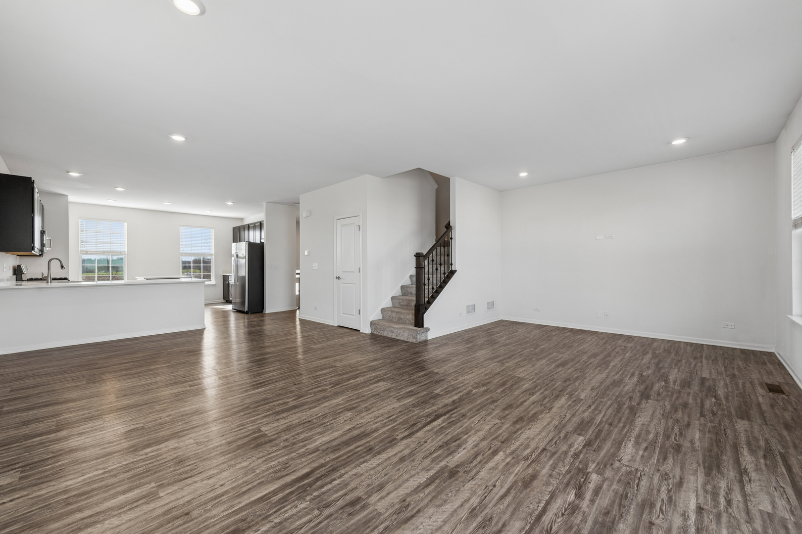 511 Cimmaron Circle, Crystal Lake, IL 60012