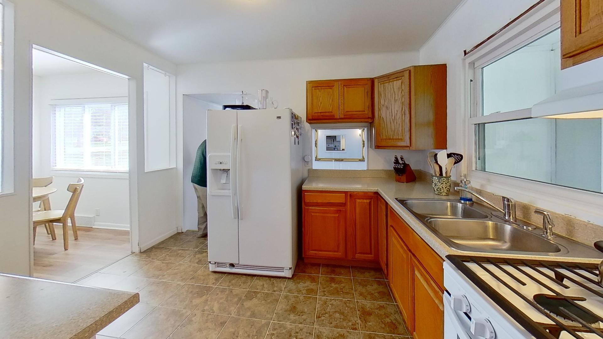 446 N Main Street, Lombard, IL 60148