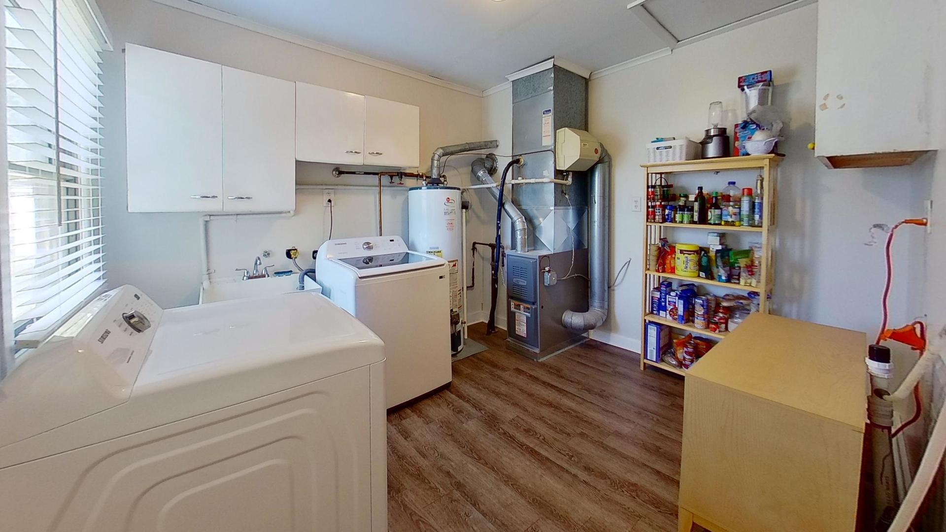 446 N Main Street, Lombard, IL 60148