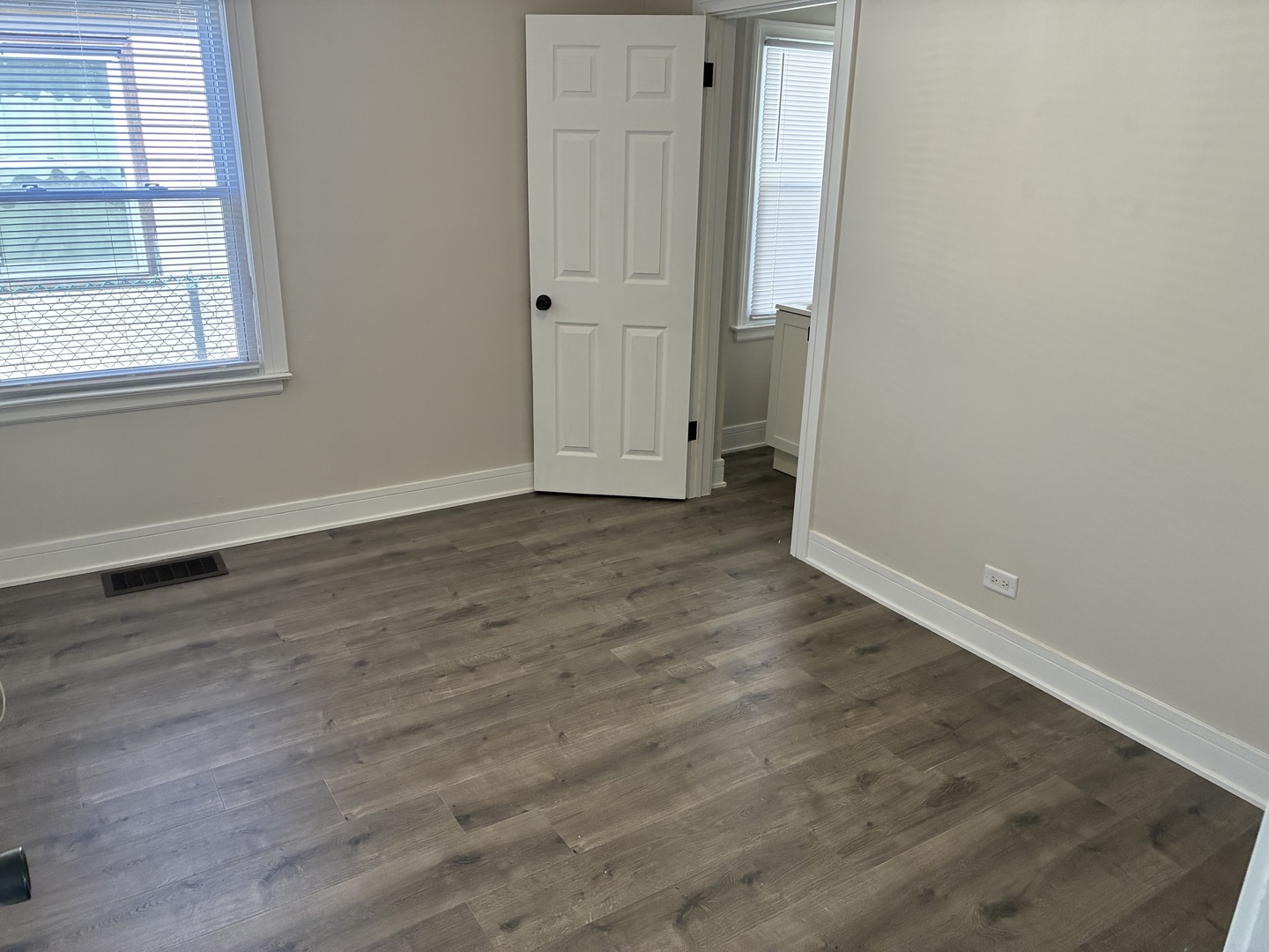 16826 Orchard Ridge Avenue, Hazel Crest, IL 60429