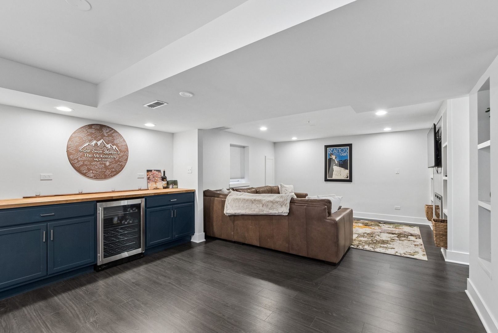 14256 Lacey Drive, Lemont, IL 60439