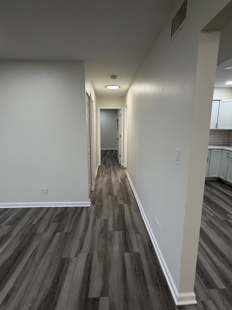 635 Limerick Lane #1A, Schaumburg, IL 60193