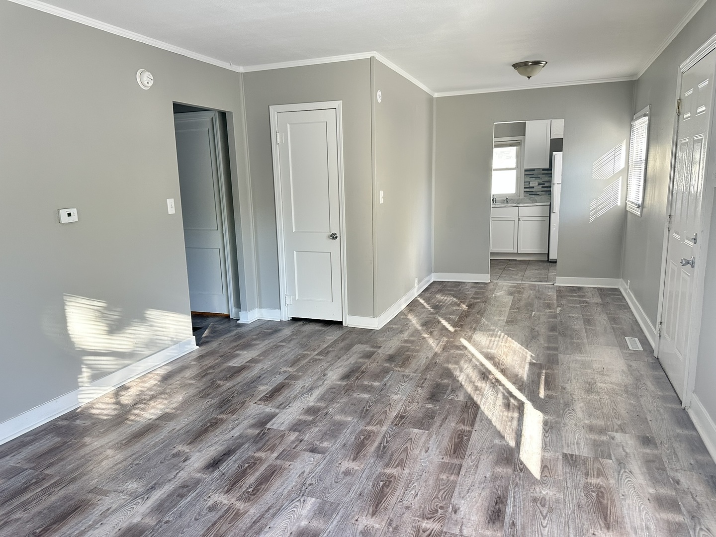 1061 Cottage Place, Joliet, IL 60436