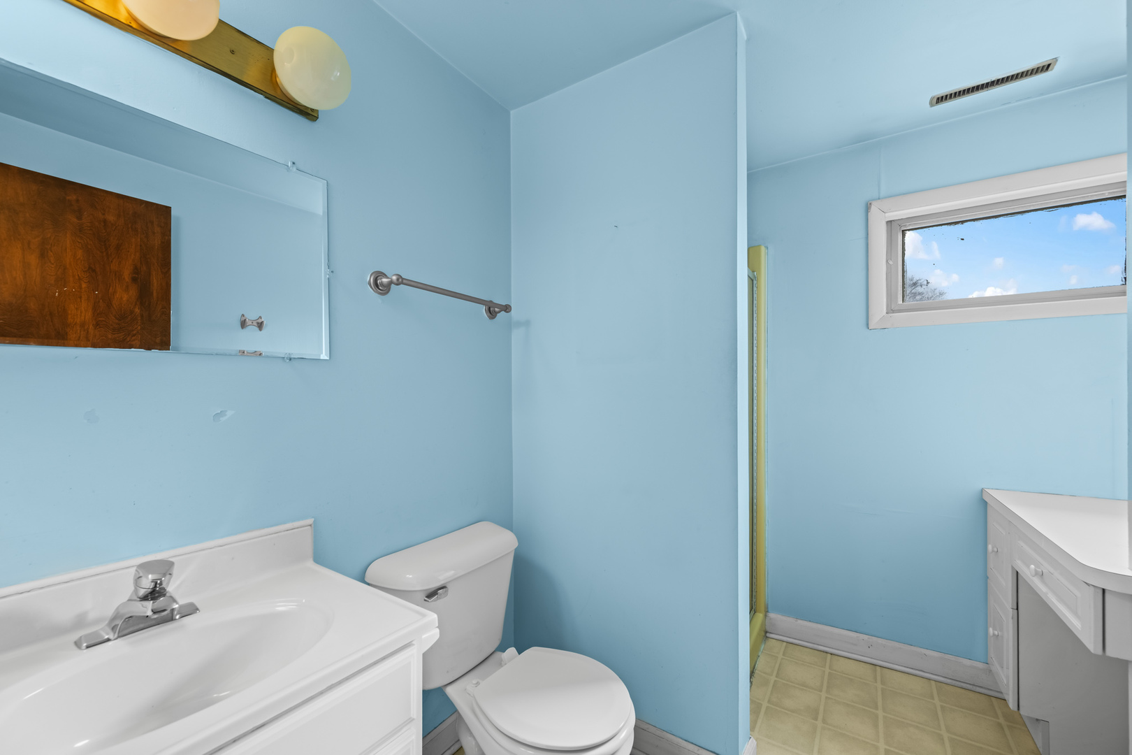 3610 Pheasant Drive, Rolling Meadows, IL 60008