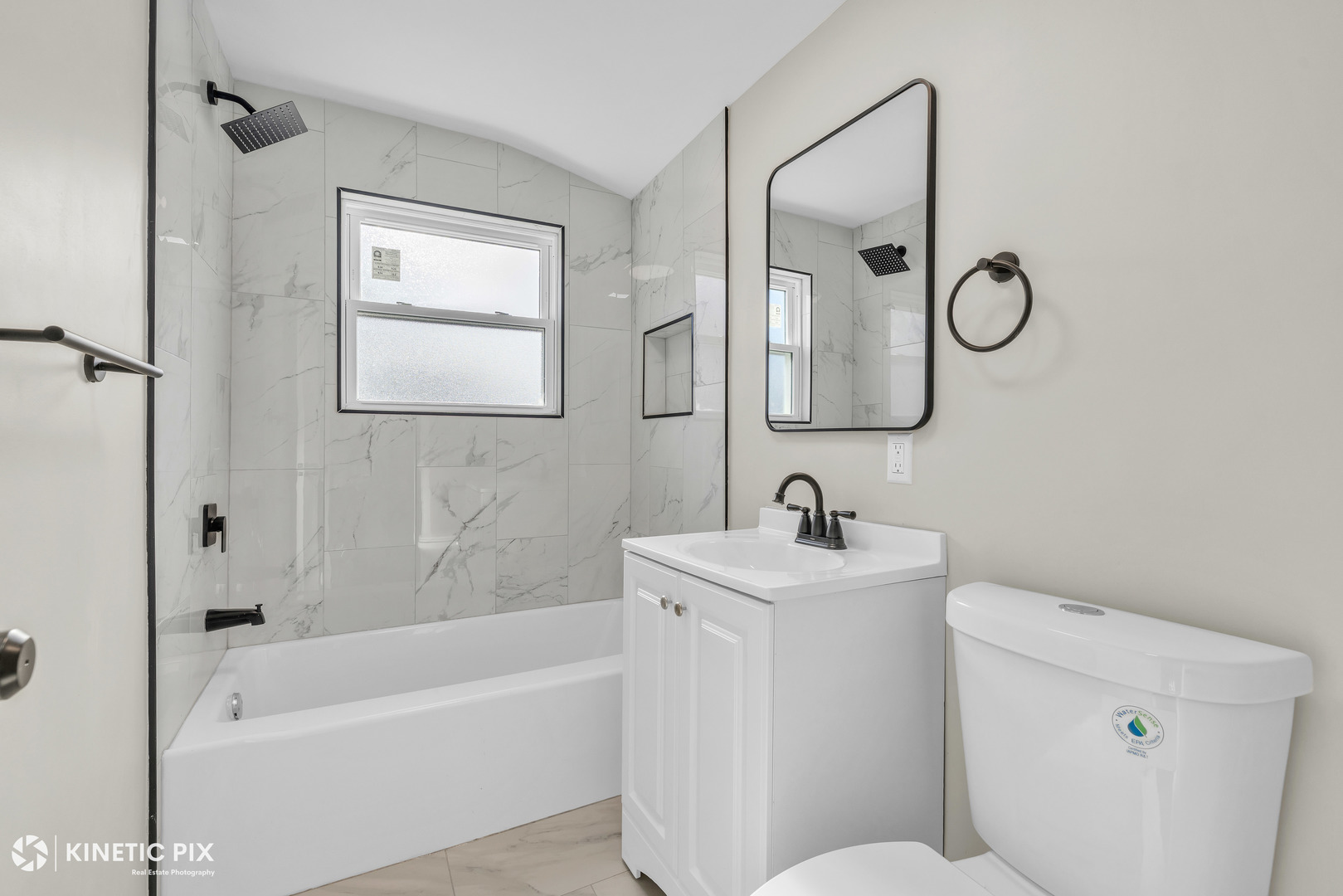 11011 W Roosevelt Road, Westchester, IL 60154