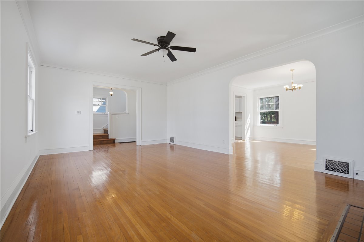 503 E Chestnut Street, Bloomington, IL 61701