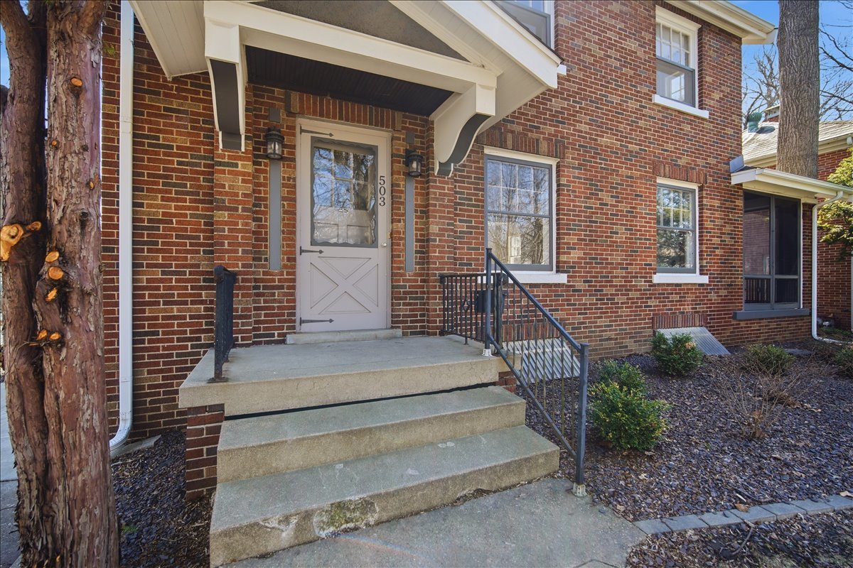 503 E Chestnut Street, Bloomington, IL 61701