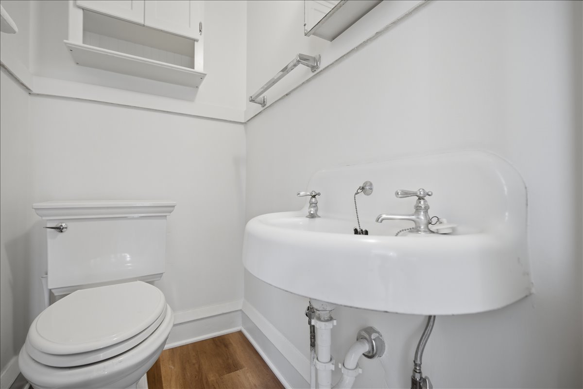 503 E Chestnut Street, Bloomington, IL 61701