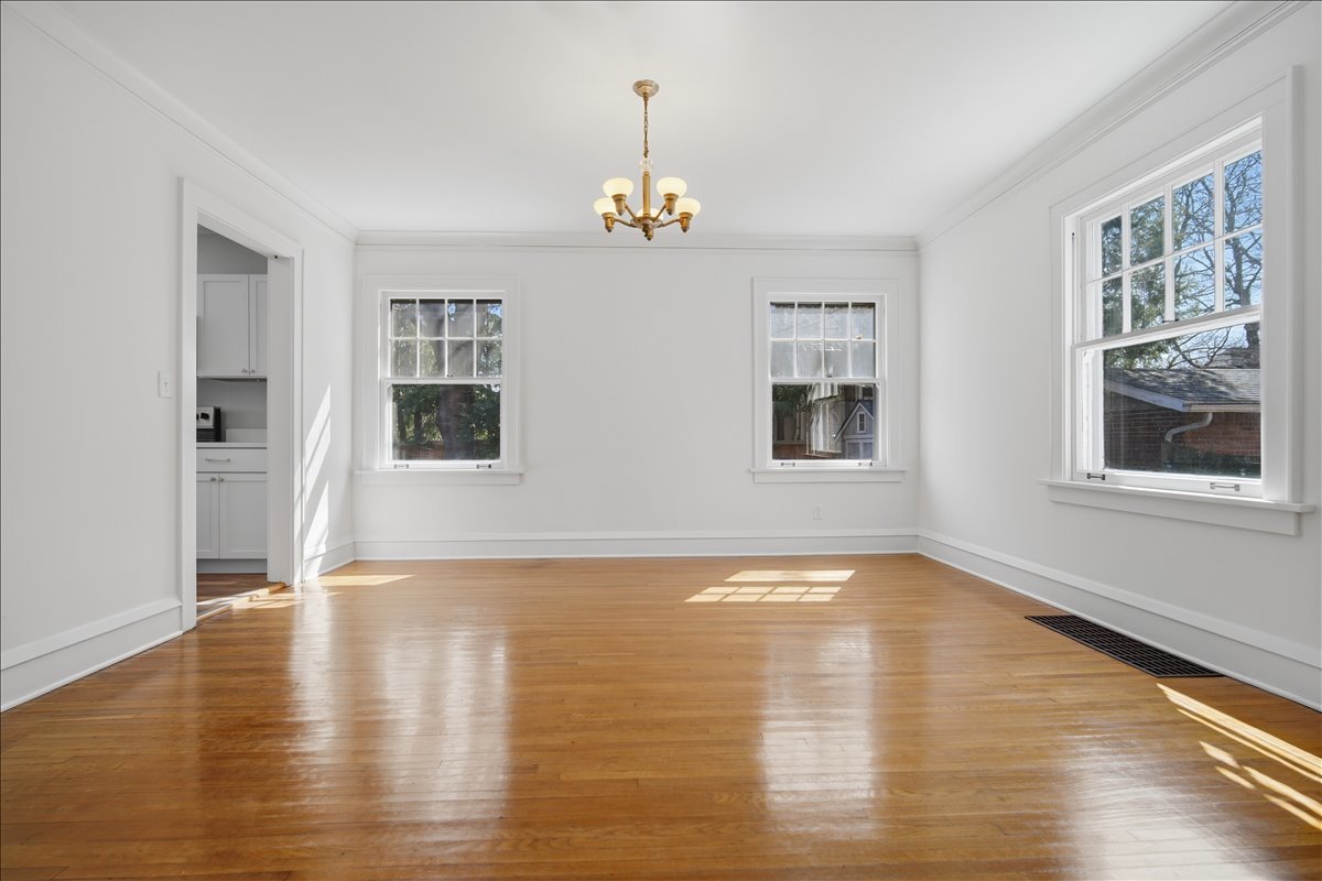 503 E Chestnut Street, Bloomington, IL 61701