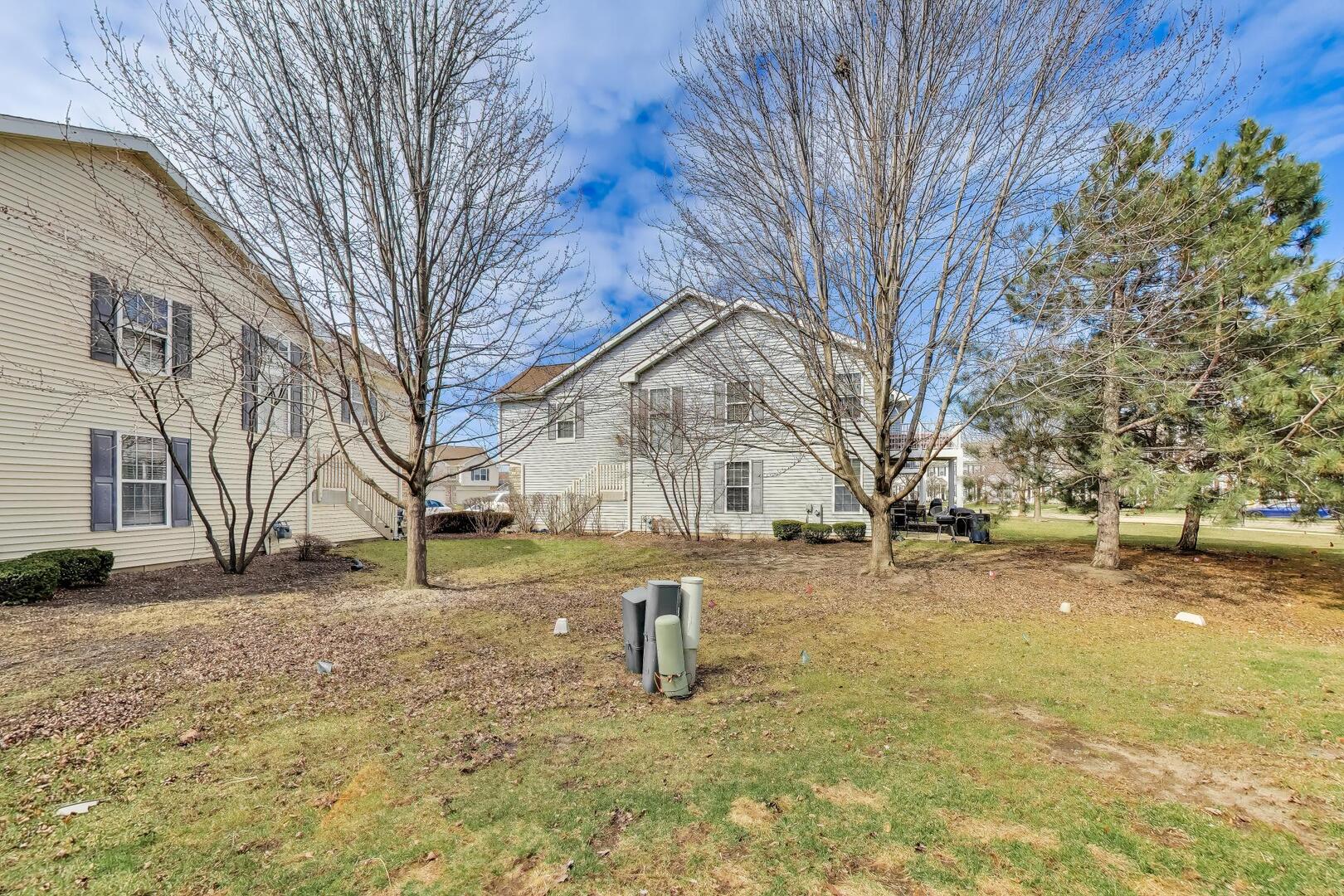 2325 Georgetown Circle, Aurora, IL 60503