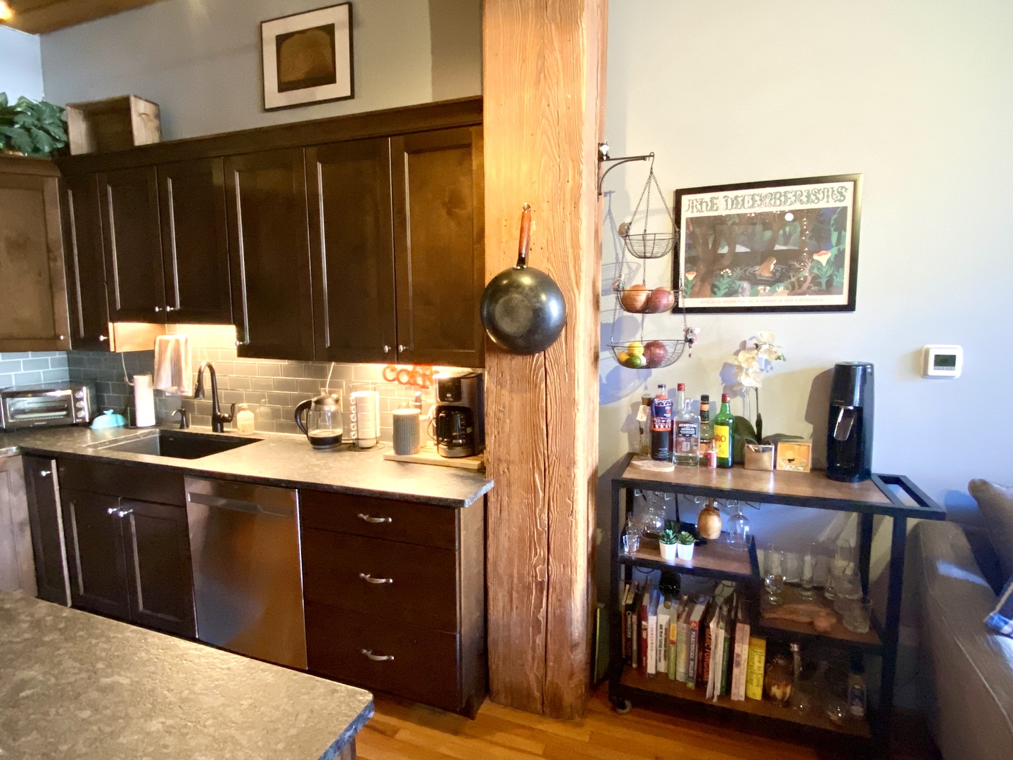 1250 W Van Buren Street #208, Chicago, IL 60607