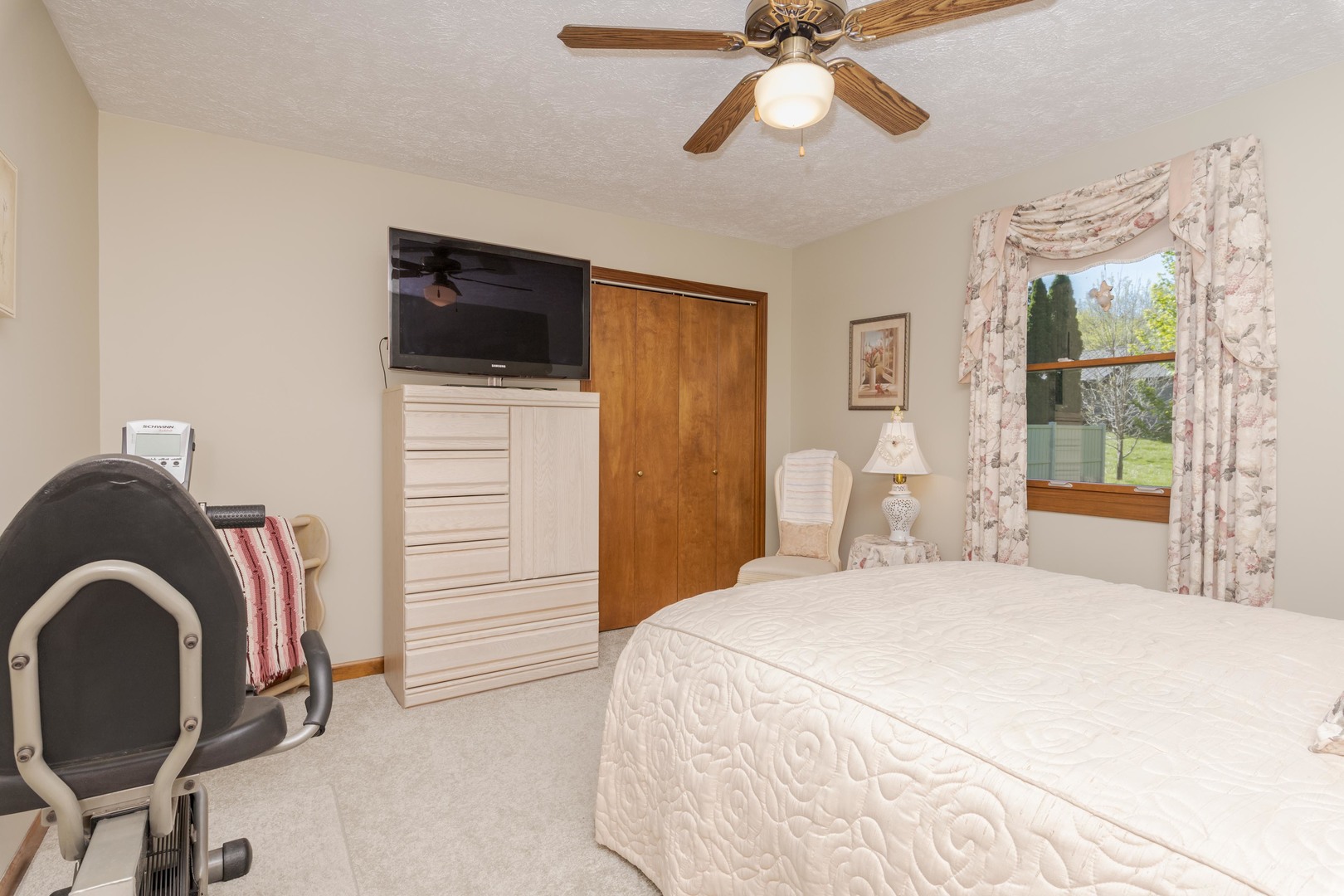 9305 Regal Court, Bloomington, IL 61705