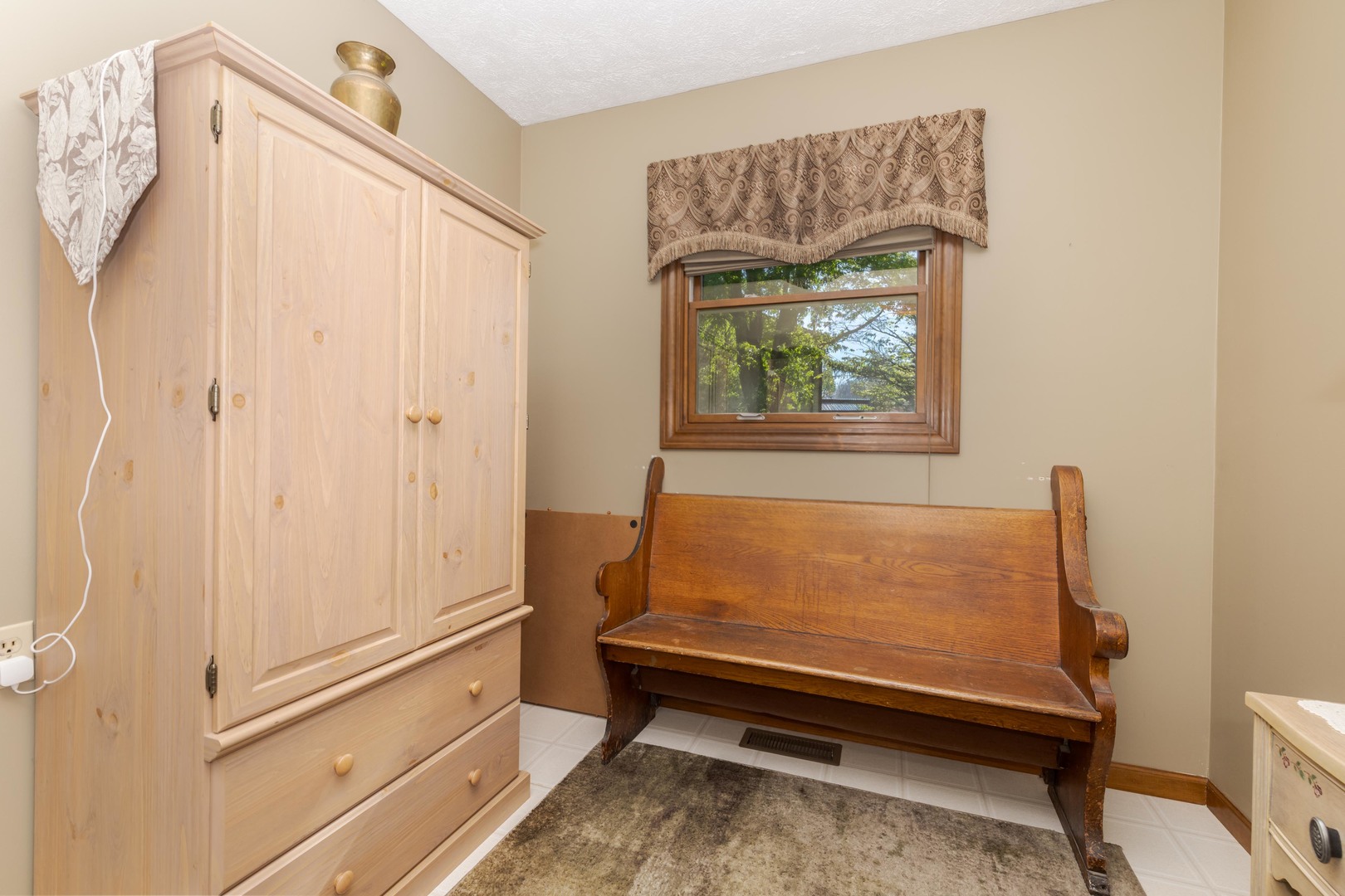 9305 Regal Court, Bloomington, IL 61705