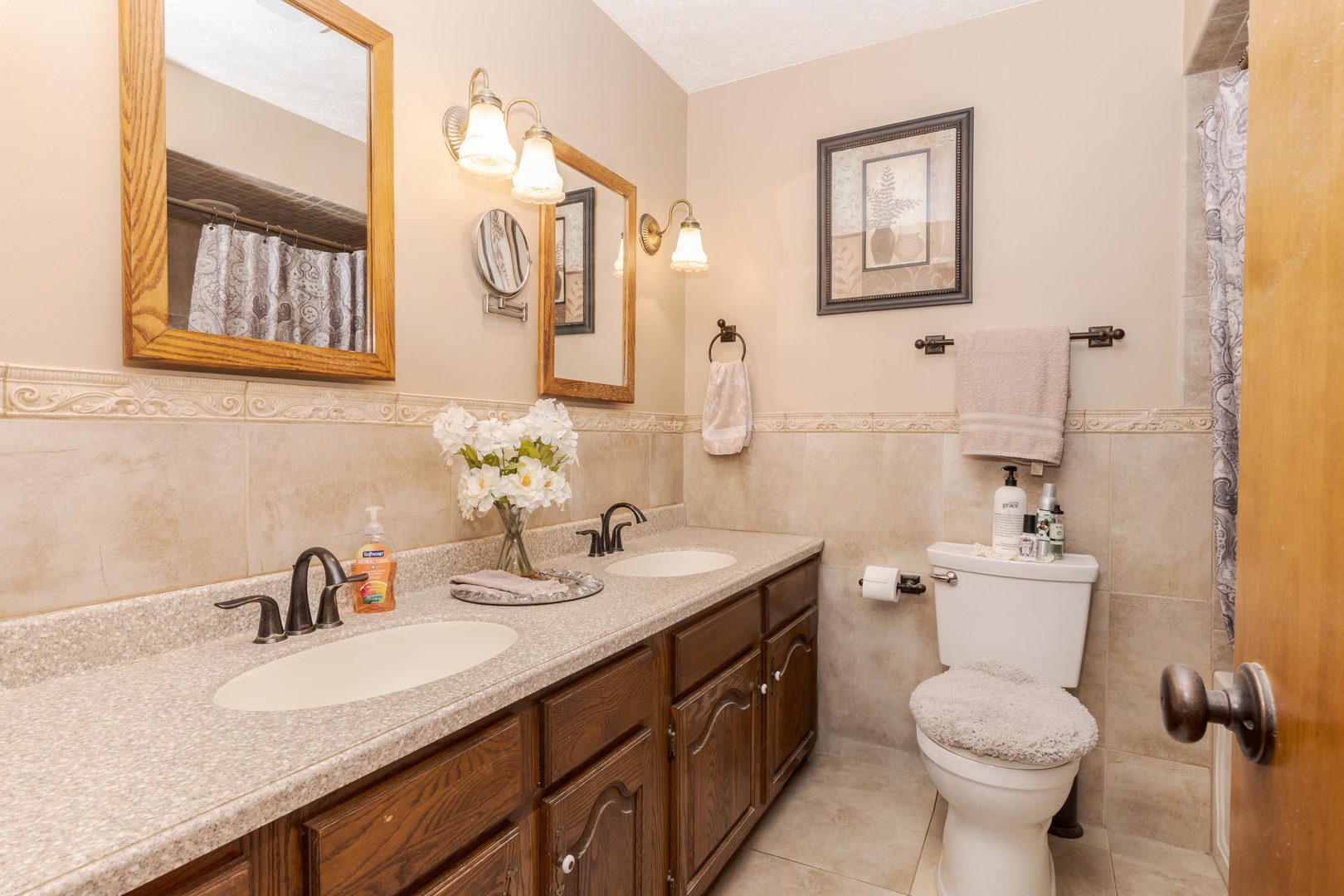 9305 Regal Court, Bloomington, IL 61705