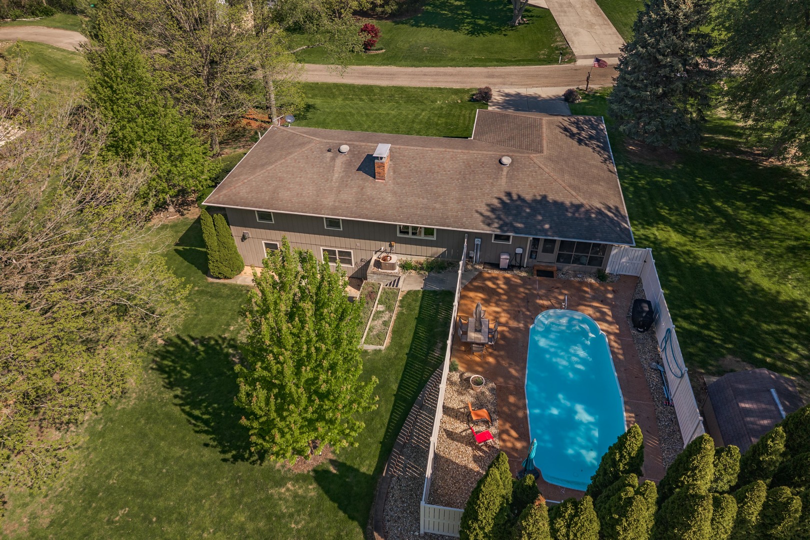 9305 Regal Court, Bloomington, IL 61705