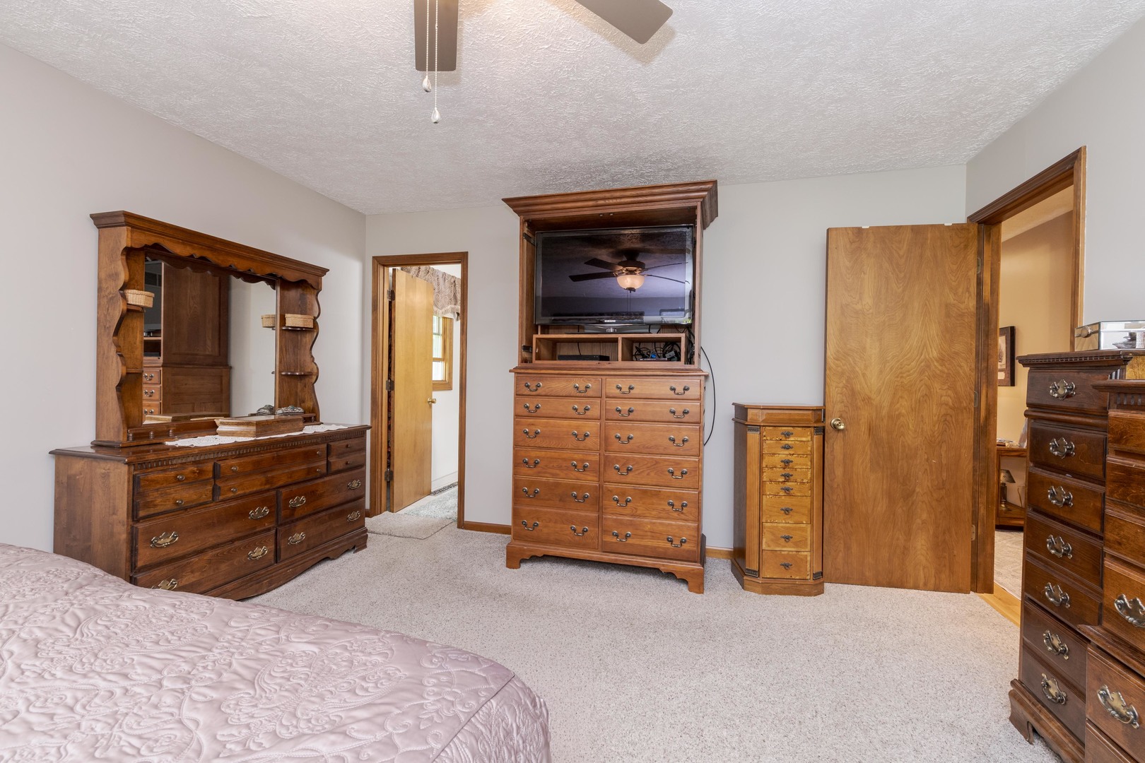 9305 Regal Court, Bloomington, IL 61705