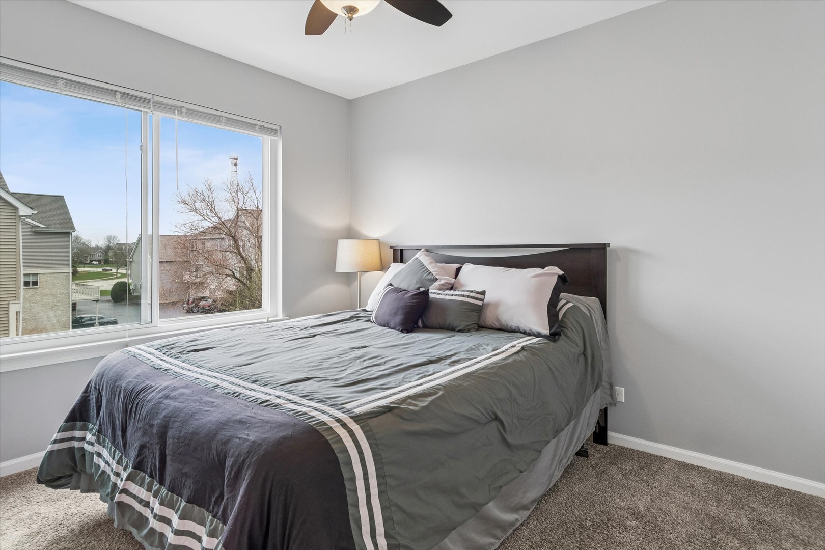 2779 Woodmere Drive #2779, Darien, IL 60561