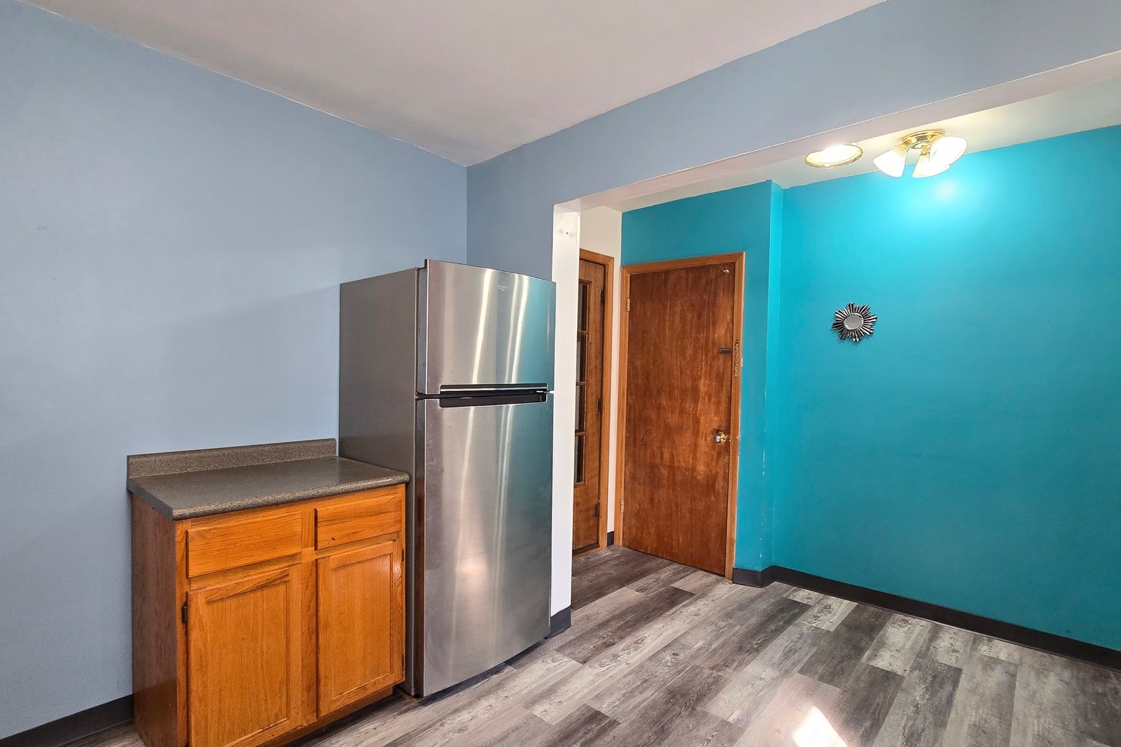 417 S Lewis Avenue, Waukegan, IL 60085