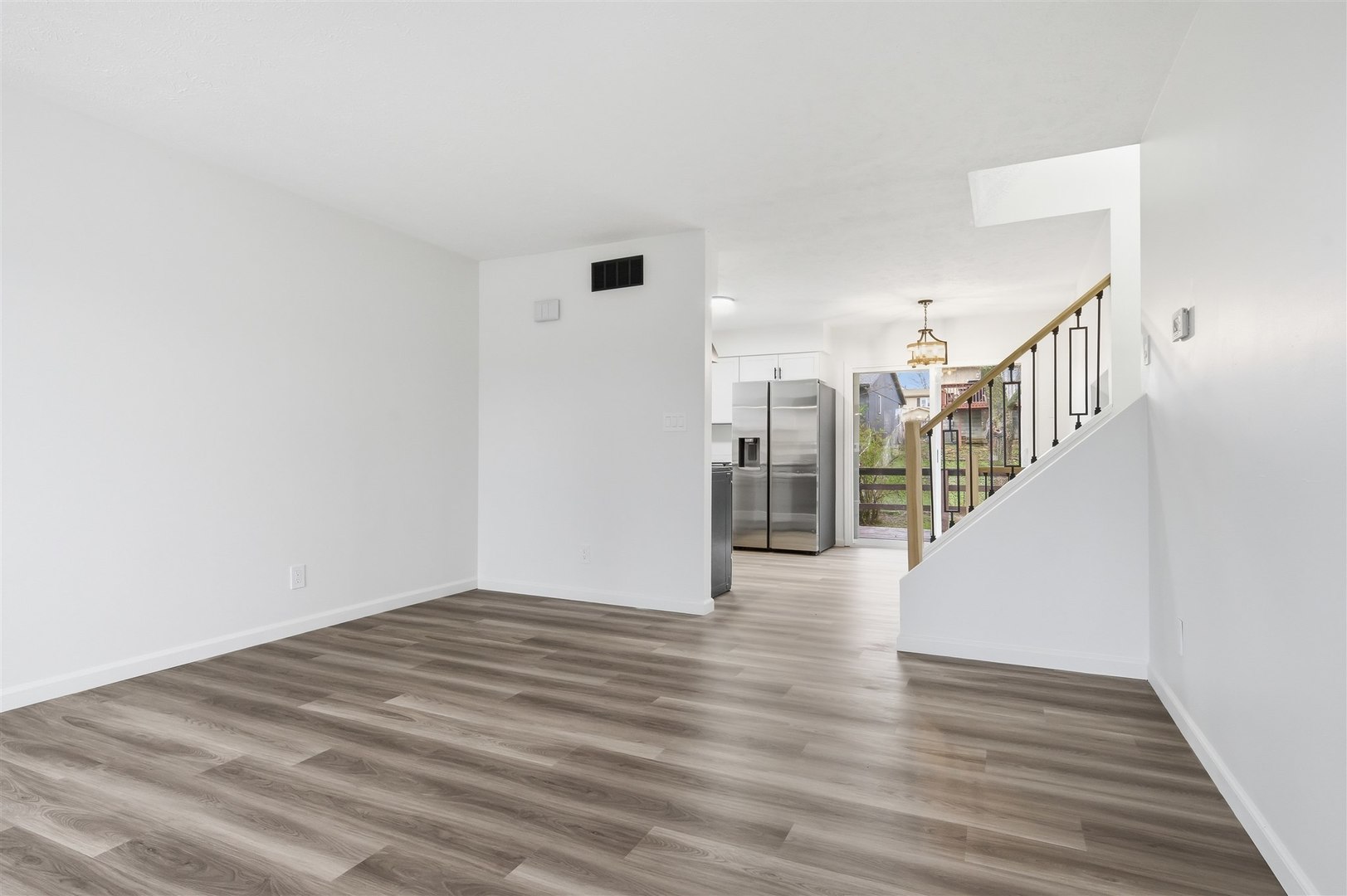 1305 Bancroft Drive, Bloomington, IL 61704