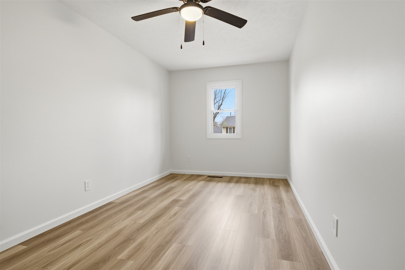 1305 Bancroft Drive, Bloomington, IL 61704