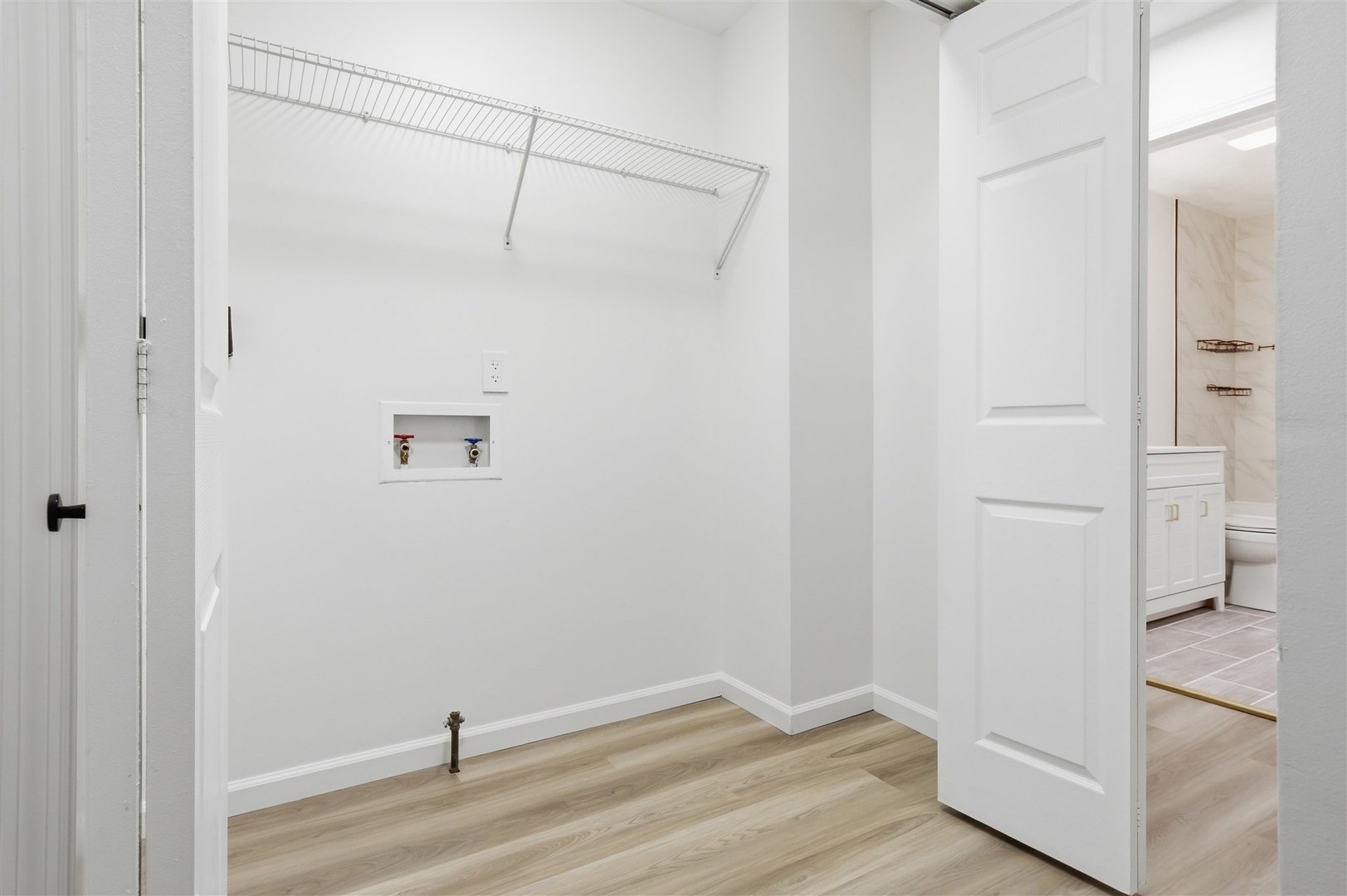 1305 Bancroft Drive, Bloomington, IL 61704