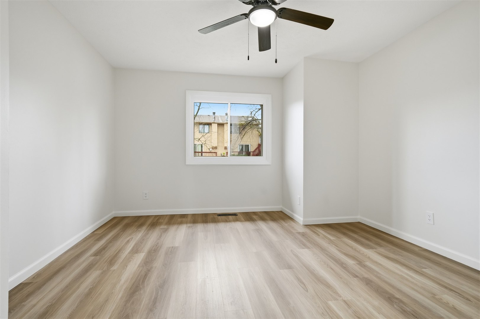 1305 Bancroft Drive, Bloomington, IL 61704