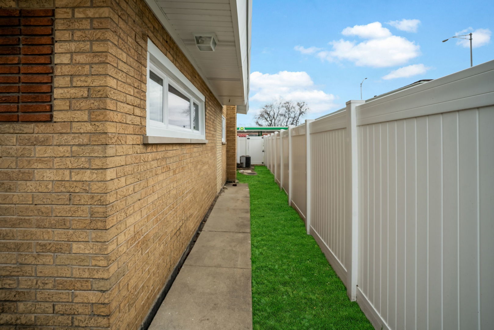 14940 Oak Street, Dolton, IL 60419