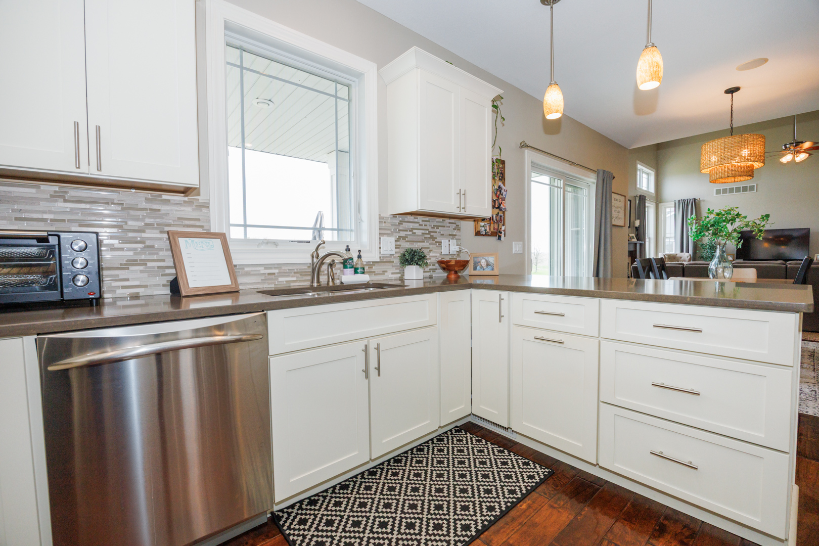 114 Mallard Way, Hudson, IL 61748