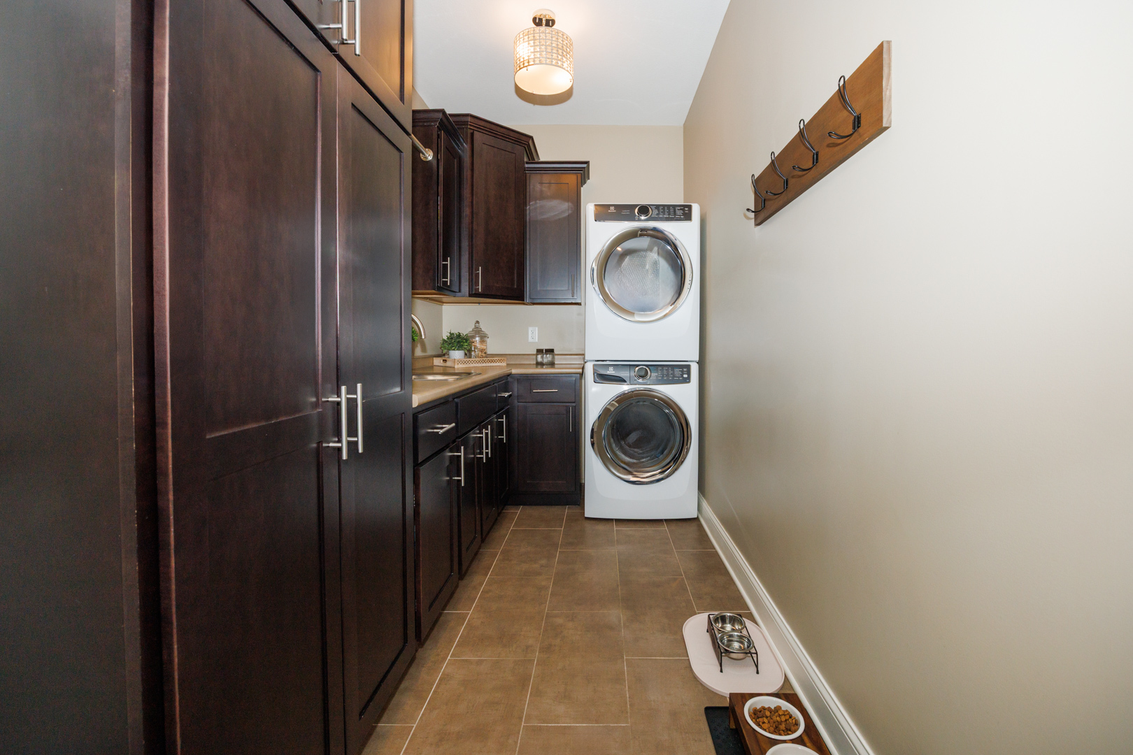 114 Mallard Way, Hudson, IL 61748