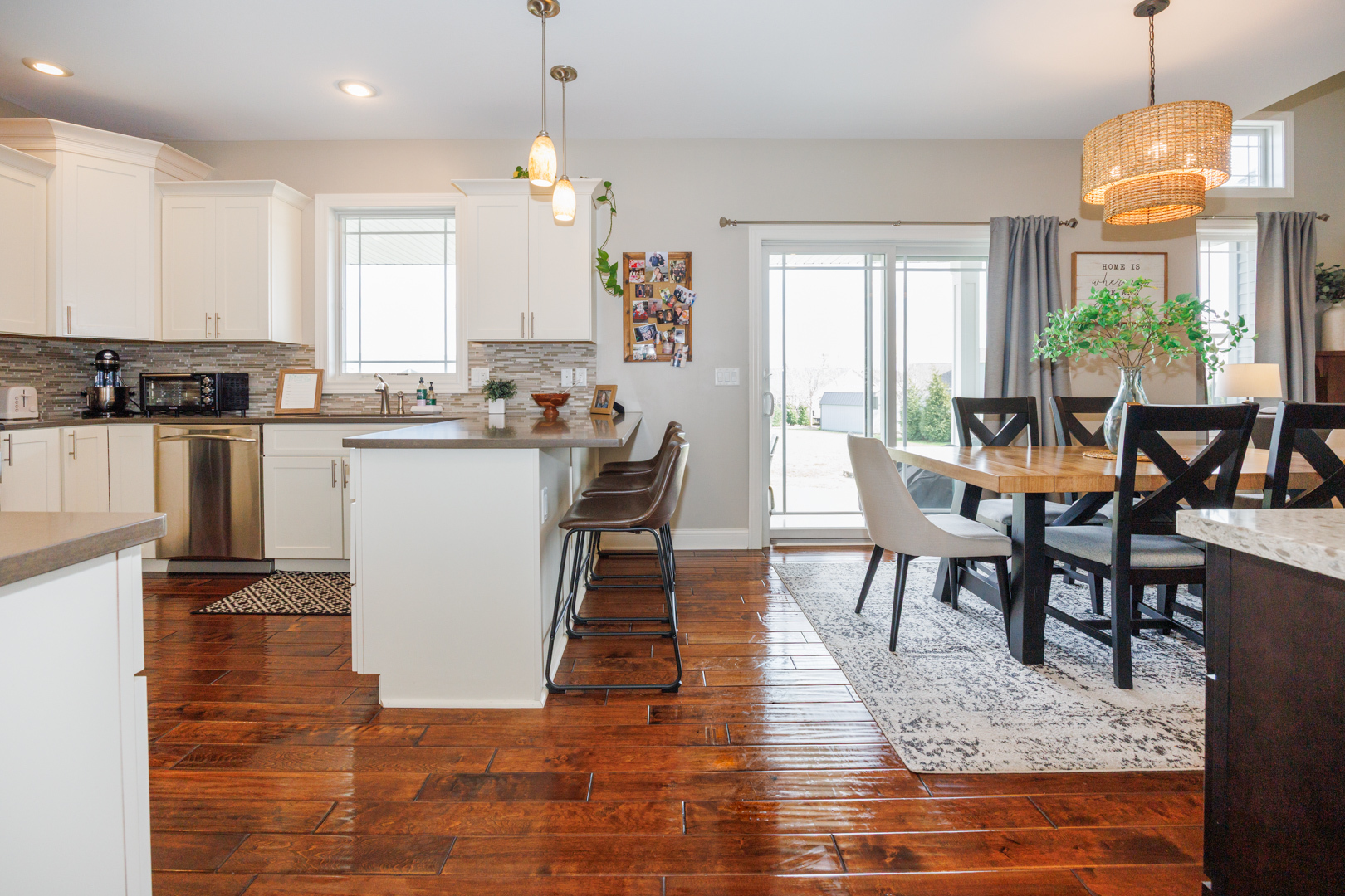 114 Mallard Way, Hudson, IL 61748