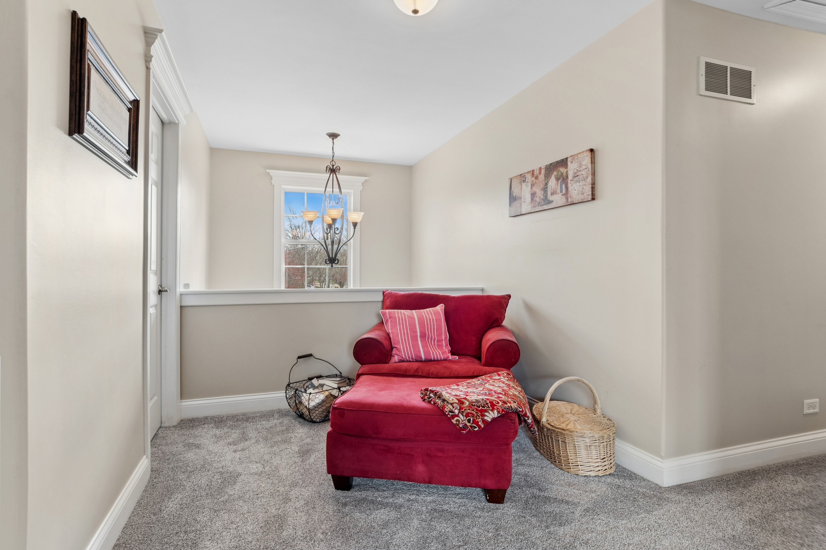 15206 S Lincolnway Circle, Plainfield, IL 60544