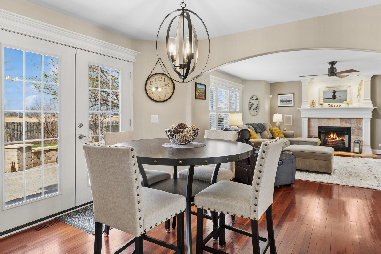 15206 S Lincolnway Circle, Plainfield, IL 60544