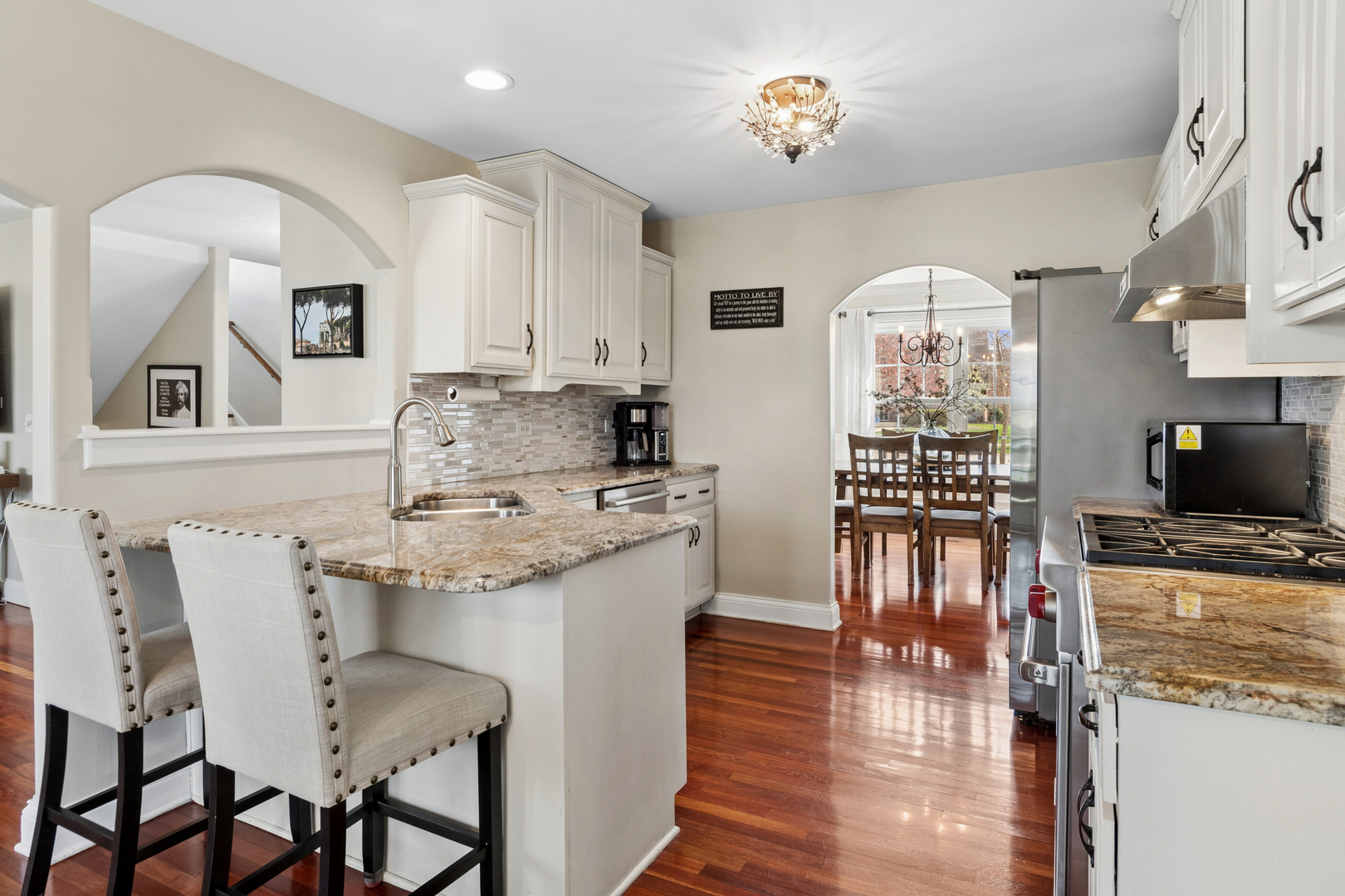 15206 S Lincolnway Circle, Plainfield, IL 60544