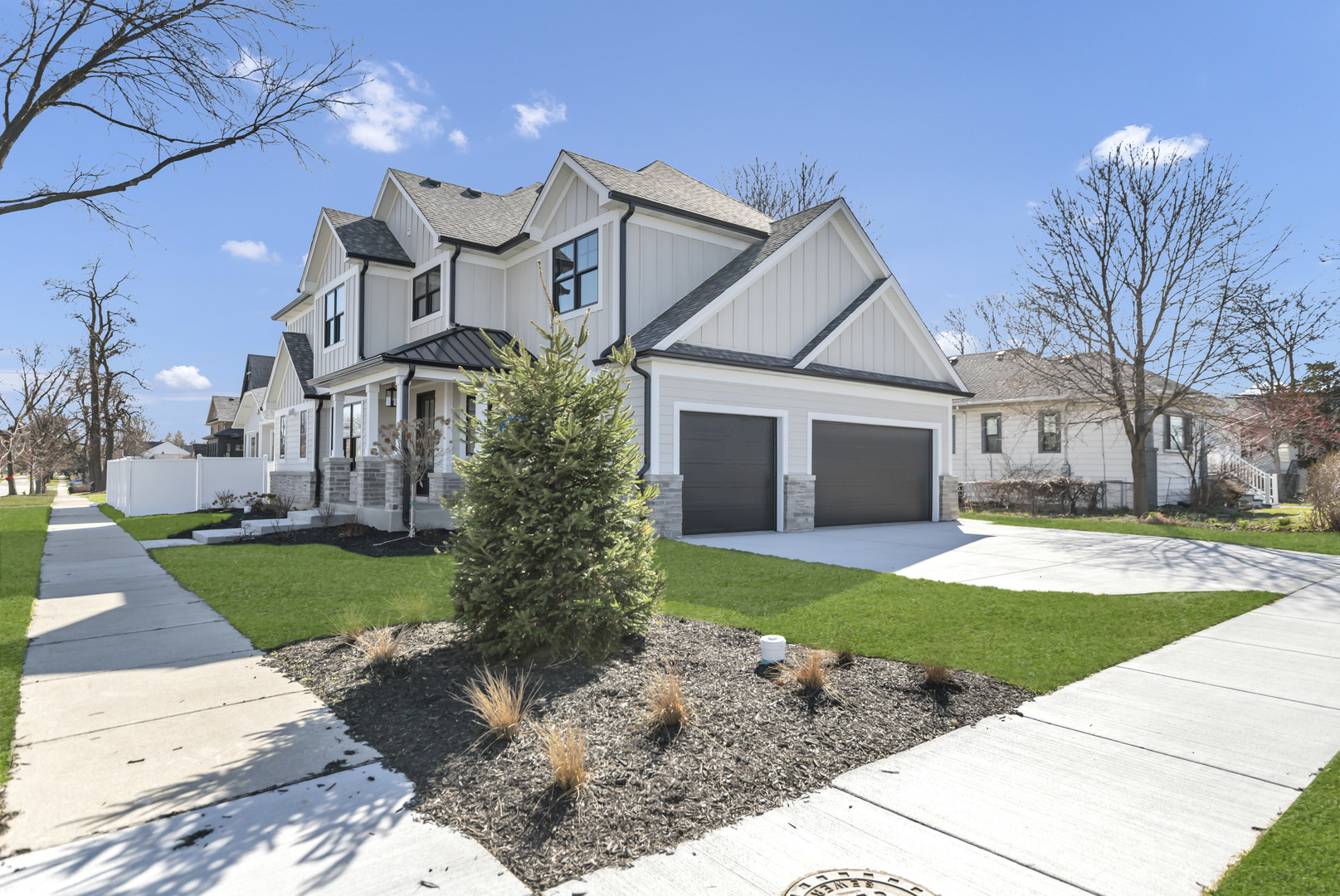 170 W Armitage Avenue, Elmhurst, IL 60126