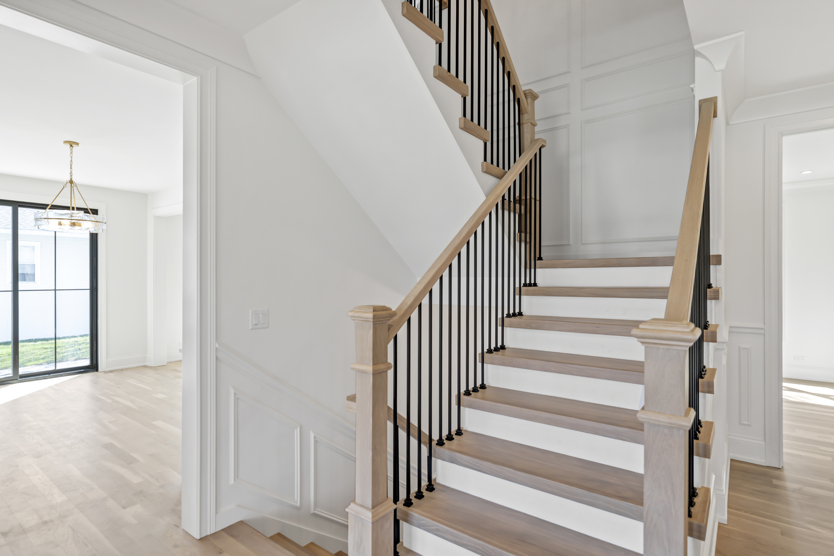 170 W Armitage Avenue, Elmhurst, IL 60126