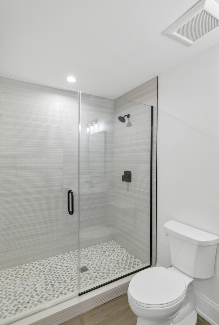 170 W Armitage Avenue, Elmhurst, IL 60126