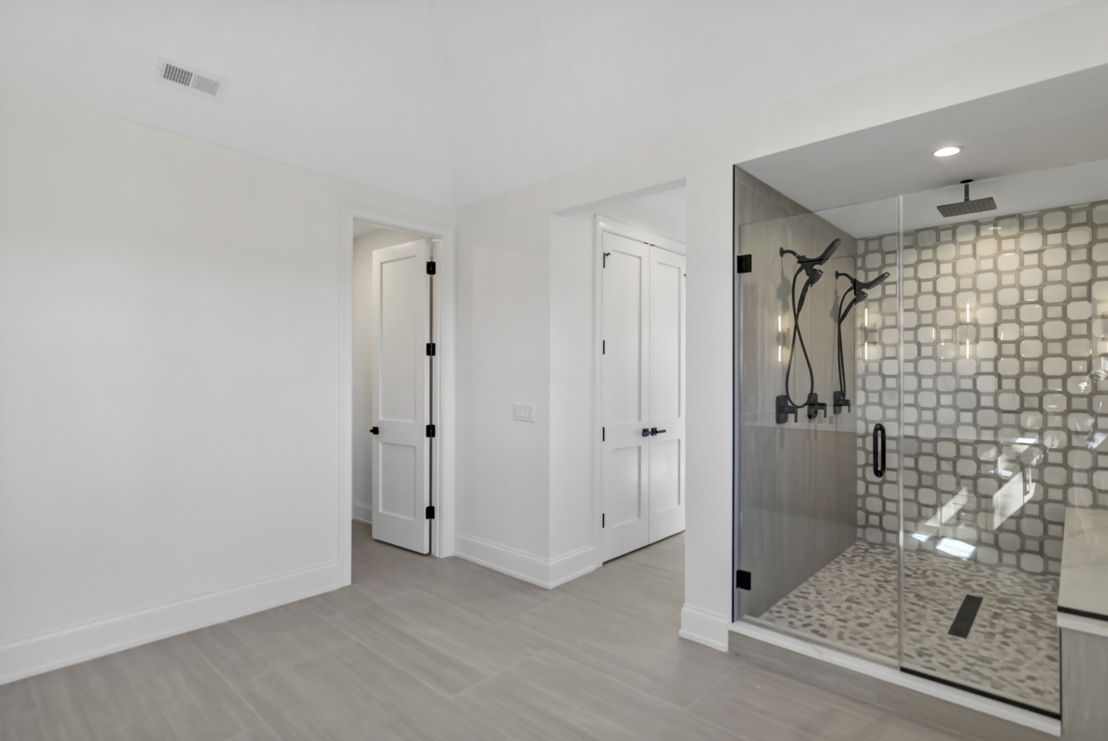 170 W Armitage Avenue, Elmhurst, IL 60126