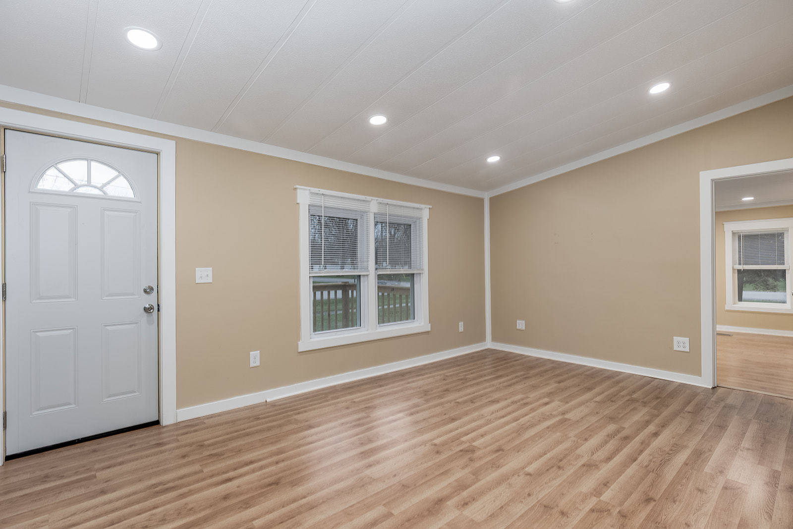 133 South Street, Seneca, IL 61360