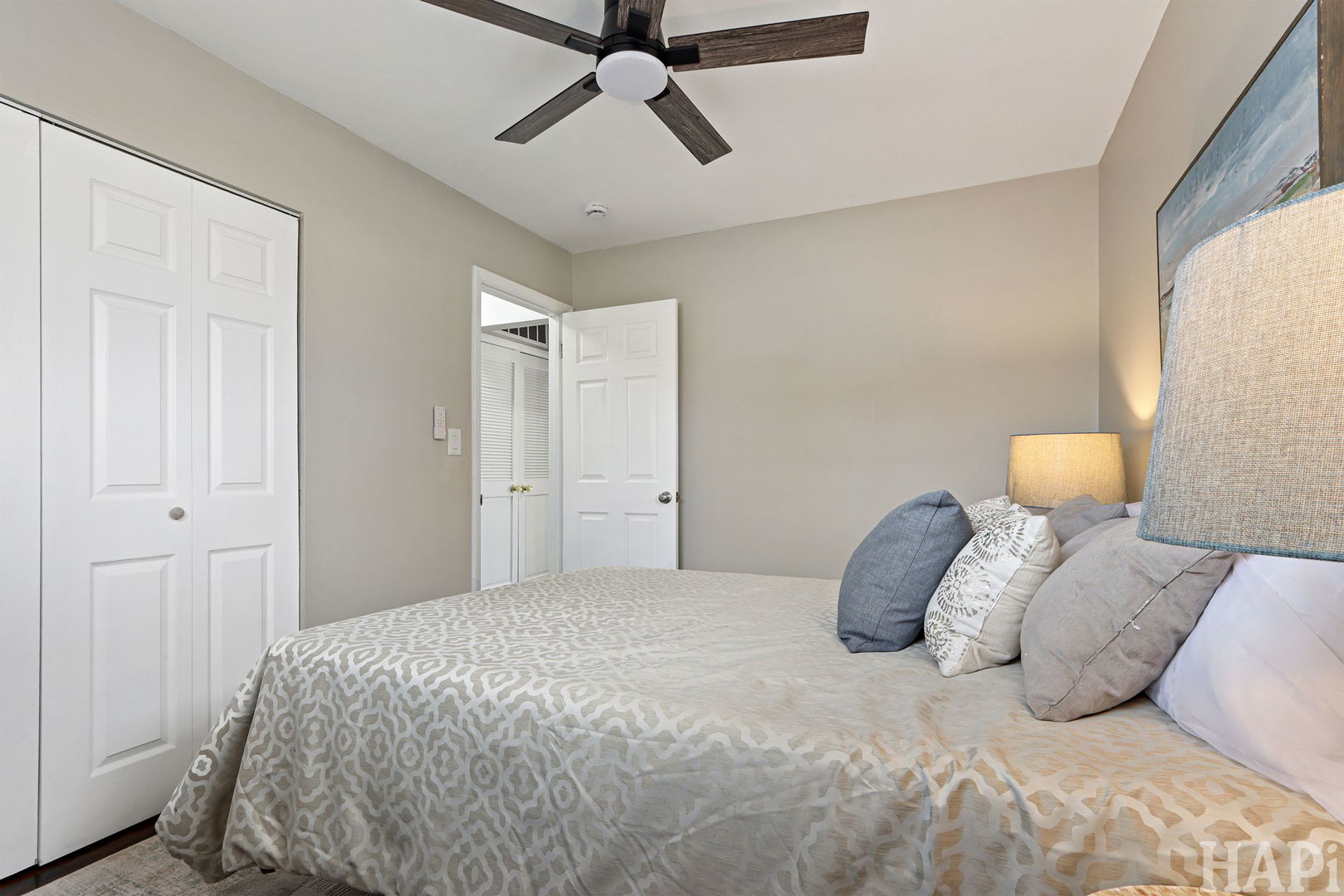 75 Carthage Lane, Hoffman Estates, IL 60169