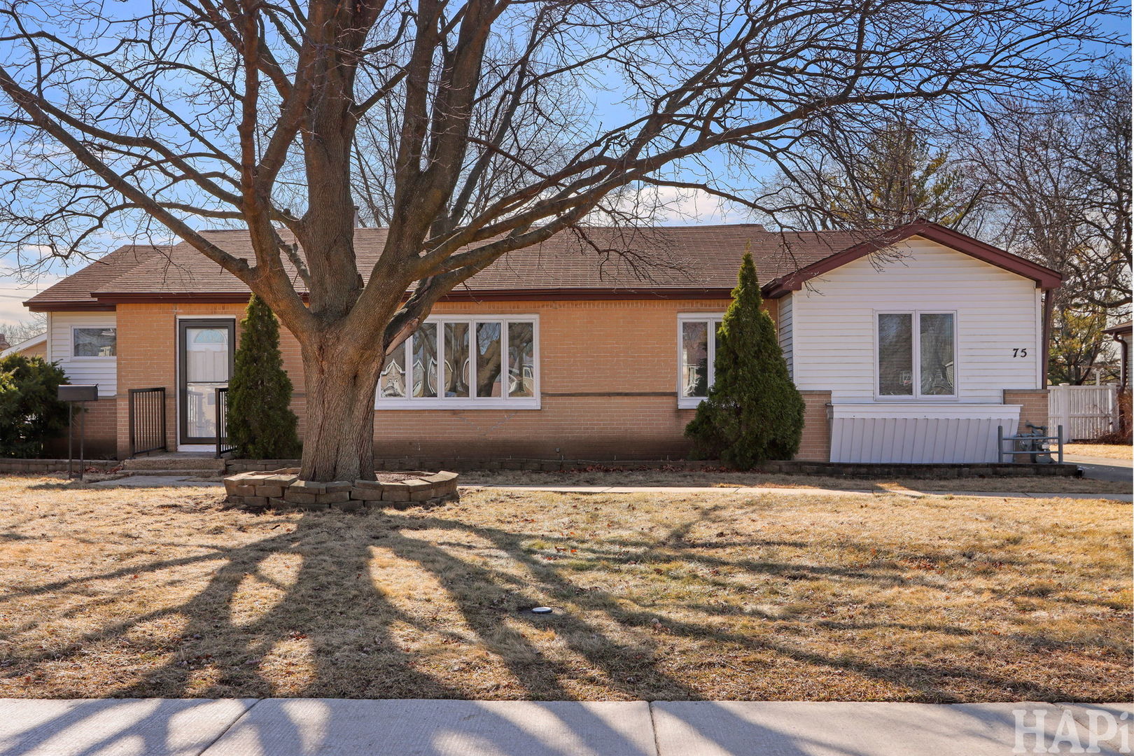 75 Carthage Lane, Hoffman Estates, IL 60169