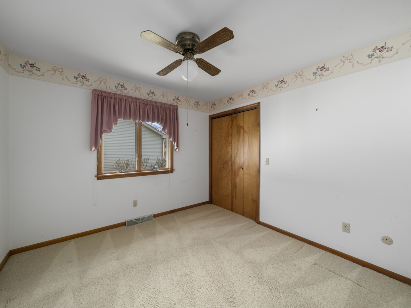 215 Leisure Street, Yorkville, IL 60560