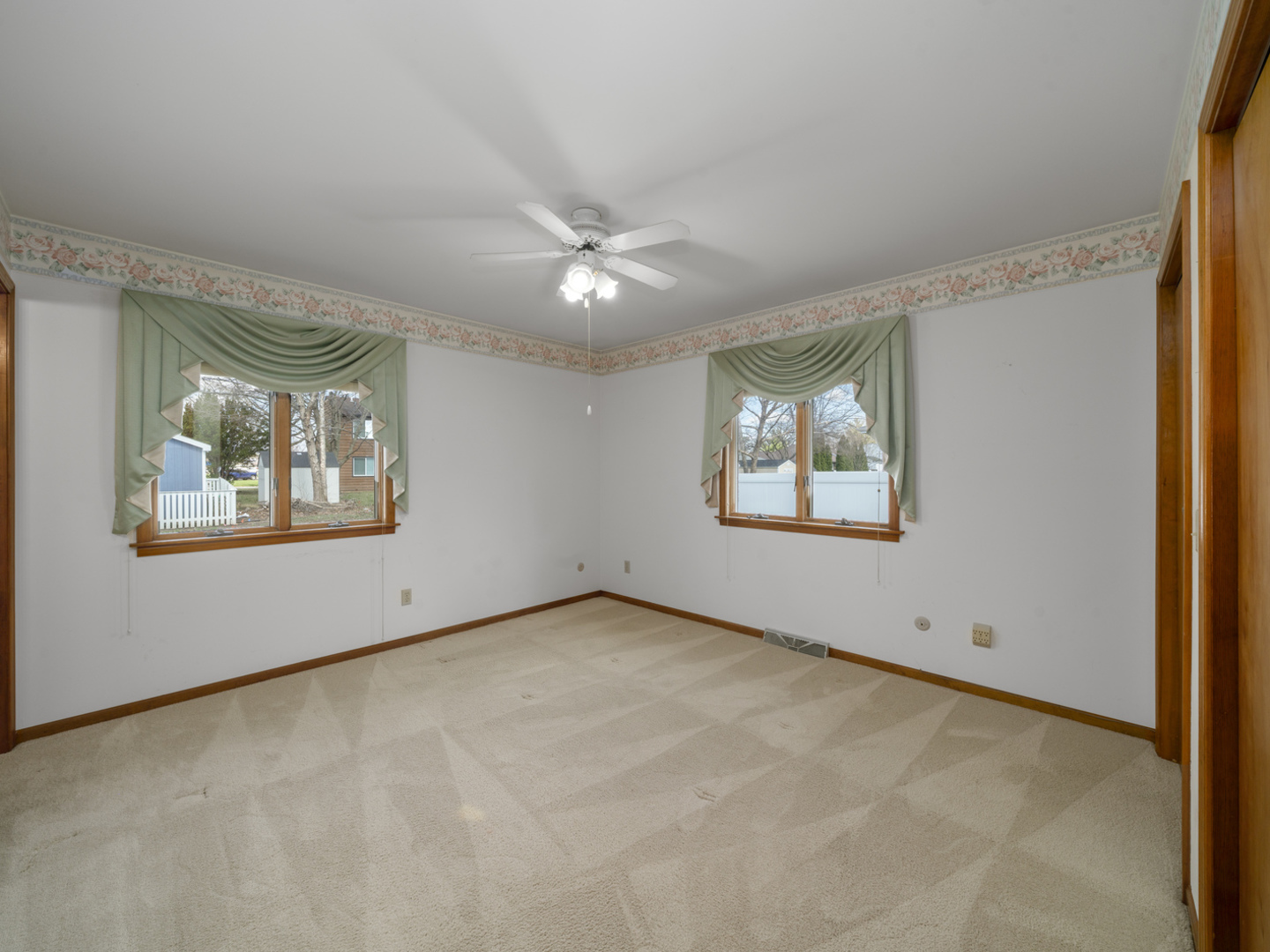 215 Leisure Street, Yorkville, IL 60560