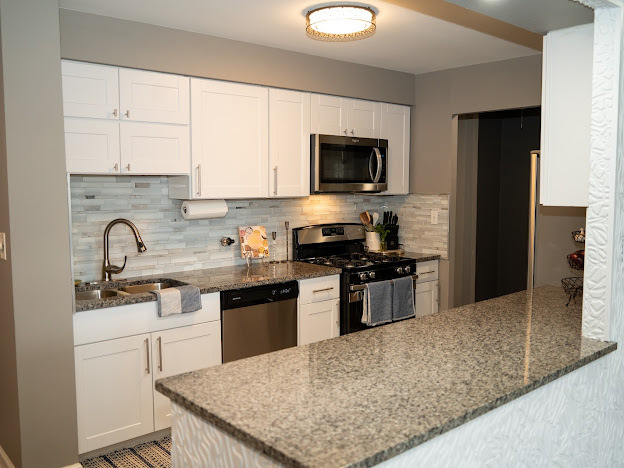 1056 N Mill Street #304, Naperville, IL 60563