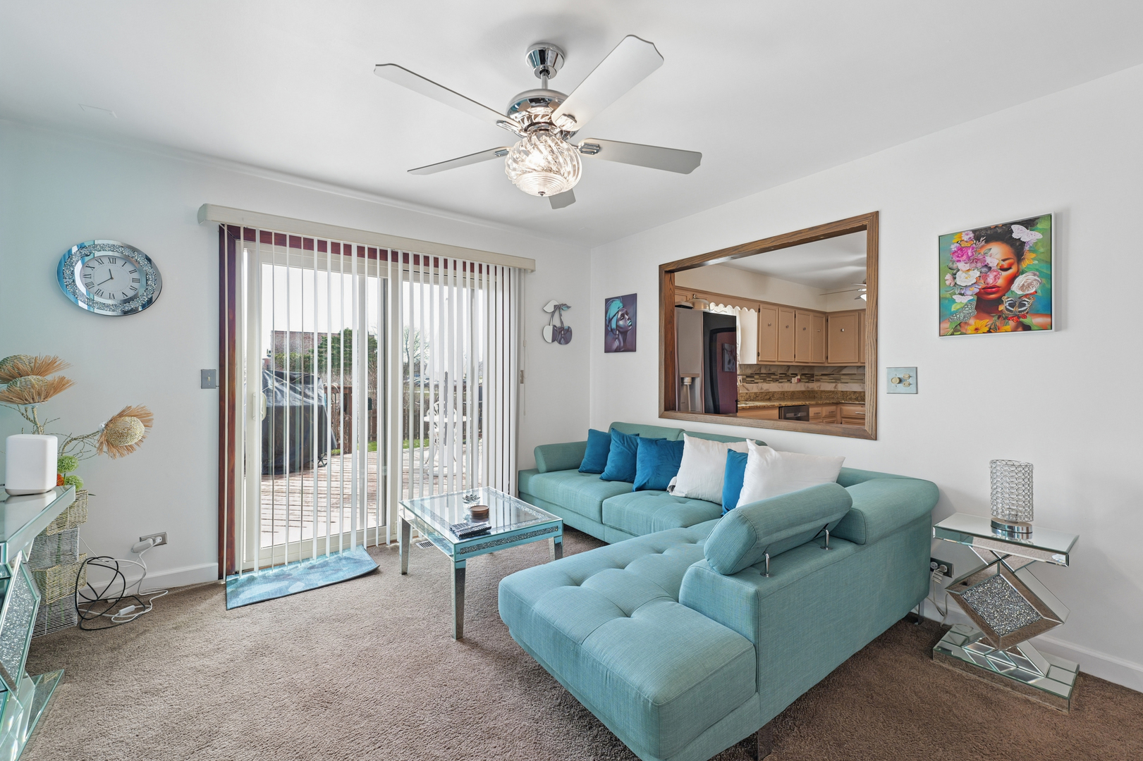 861 Boone Drive, Carol Stream, IL 60188